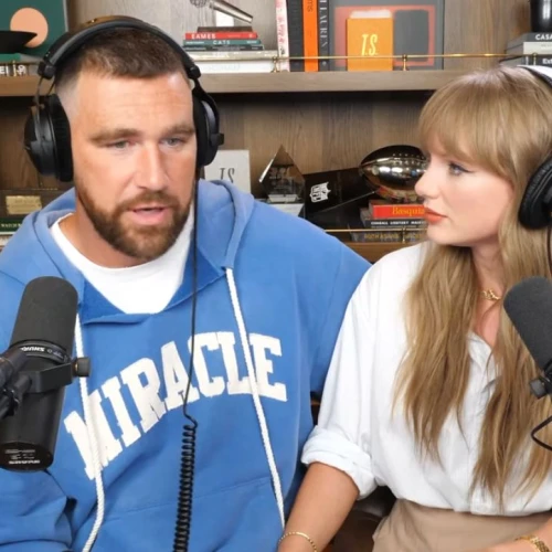 Heartwarming! Taylor Swift Bicarakan Momen Reclaim Masters-nya di Podcast New Heights