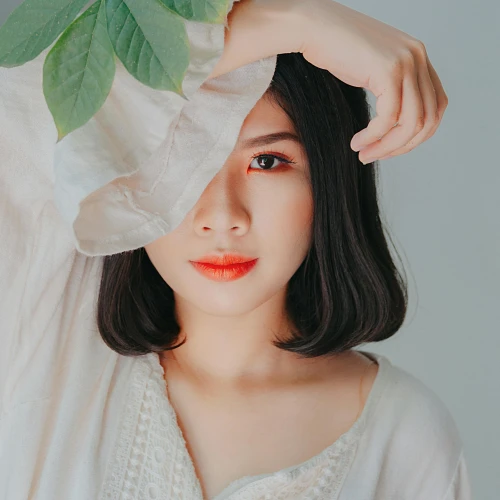Cara Membuat Base Makeup Bertahan Lama di Kulit