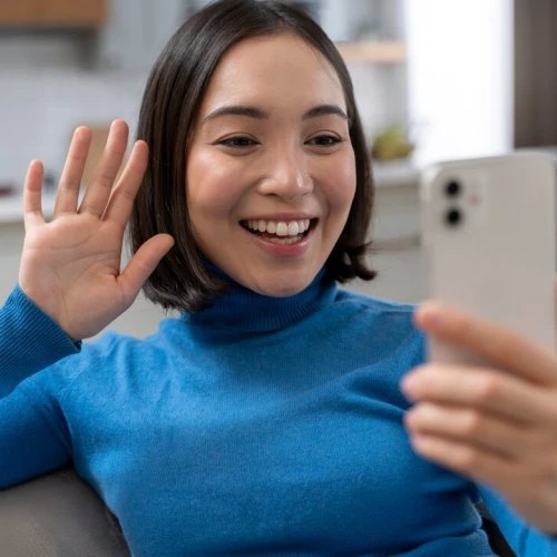 Networking untuk Introvert: 5 Tips Membangun Koneksi Tanpa Harus Jadi “Si Cerewet”