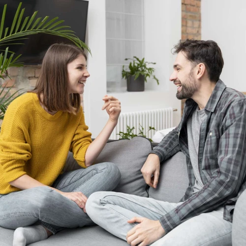 Kenapa Perempuan Sering Jadi ‘Therapist’ untuk Pasangannya?