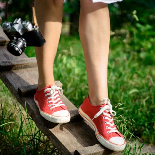 Tips Mengatasi Sepatu yang Kebesaran