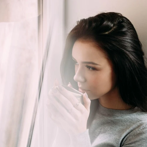 Kenapa Perempuan Lebih Mudah Lelah Secara Emosional?
