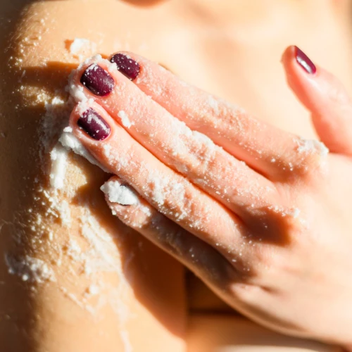 5 Rekomendasi Body Scrub untuk Membersihkan Kulit