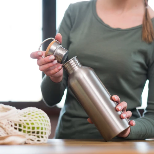 6 Cara Membersihkan Tumbler Kamu dengan Tepat
