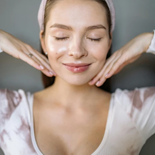 Simak 7 Tips Detox Kulit yang Bisa Dicoba