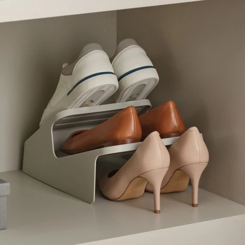 Tips Menyimpan Sepatu Agar Selalu Terlihat Baru