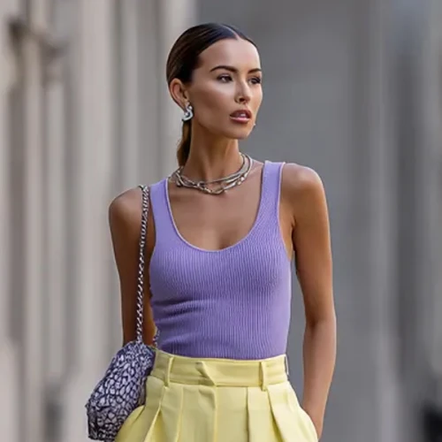 Deretan Warna yang Cocok dengan Lilac untuk Mix and Match Outfit Kamu