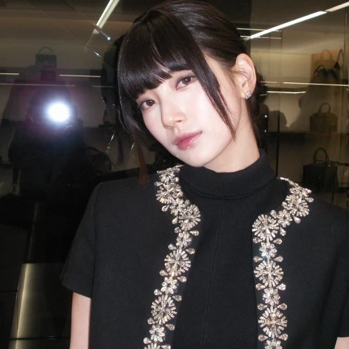 So Gorgeous! Ini 6 Gaya Makeup Cantik ala Suzy