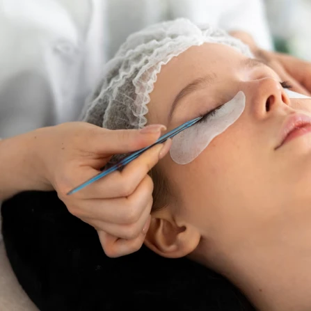 Cara Melepas Eyelash Extension, Ini Cara yang Benar dan Aman Melepas Eyelash Extension