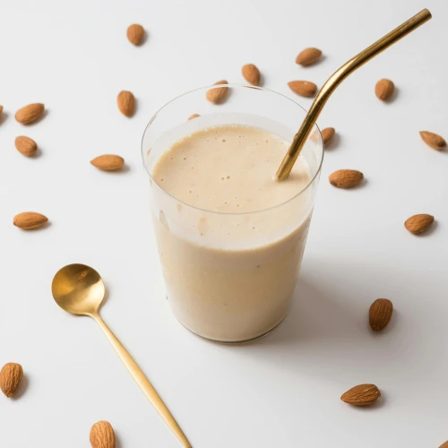 Simak Sederet Manfaat Susu Almond