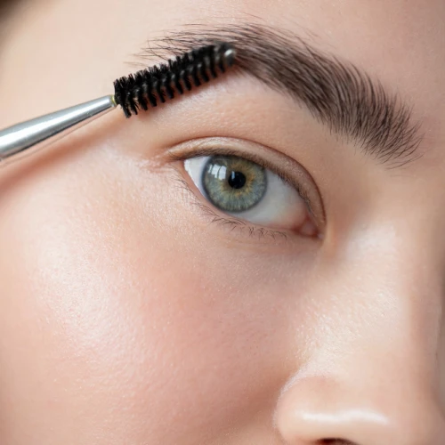 6 Cara Menumbuhkan Alis dengan Cepat
