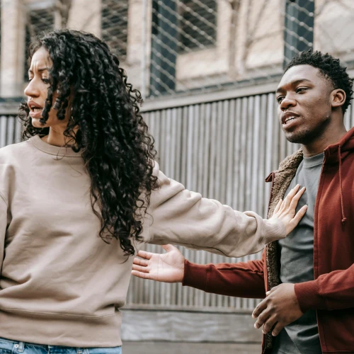 Tanda Kamu Punya Attachment Issues Dalam Hubungan