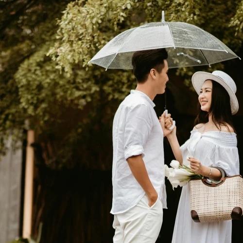 Musim Hujan? No Worries! Ini 9 Date Ideas di Musim Penghujan