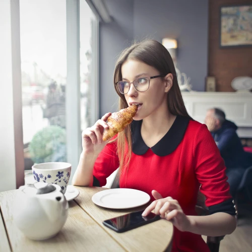 Kebiasaan Yang Memperlambat Metabolisme