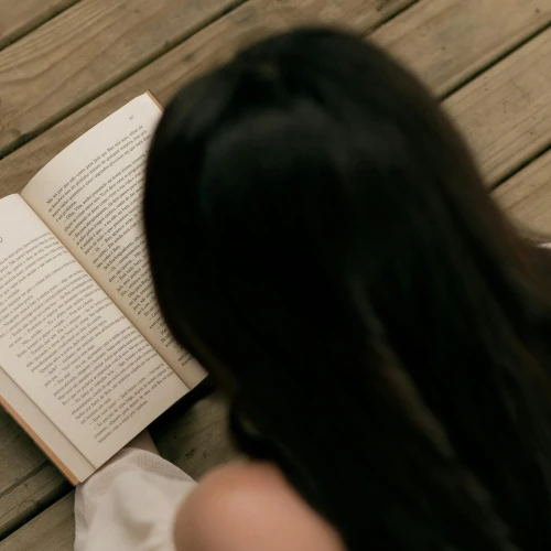 Merasa Hidup Tidak Kemana-mana? Ini 7 Rekomendasi Buku yang Cocok untuk Kondisimu…