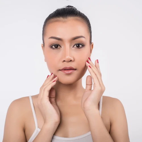 Cara Alami Mendapatkan Pipi Tirus