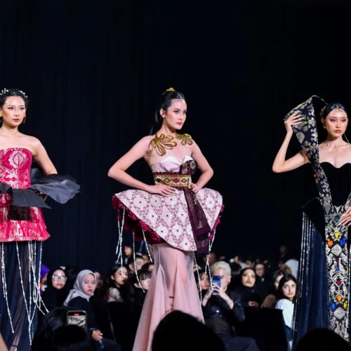 ESMOD Jakarta Creative Show 2025 Kembali Hadir dengan Deretan Rancangan yang Segar dan Kreatif