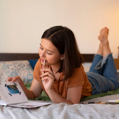 Waktu Sendiri Adalah Suplemen Penting untuk Mentalmu, Yuk Jeda Sejenak!