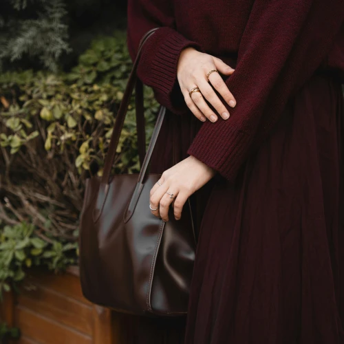 Rekomendasi Warna Pakaian yang Aman untuk Segala Skintone