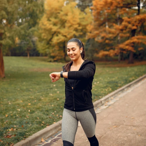 Waktu Olahraga yang Baik Bagi Tubuh: Pagi, Sore, atau Malam?