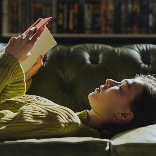 Suka Buku Keigo Higashino? Ini Dia Penulis Buku Misteri Lain yang Harus Kamu Baca…