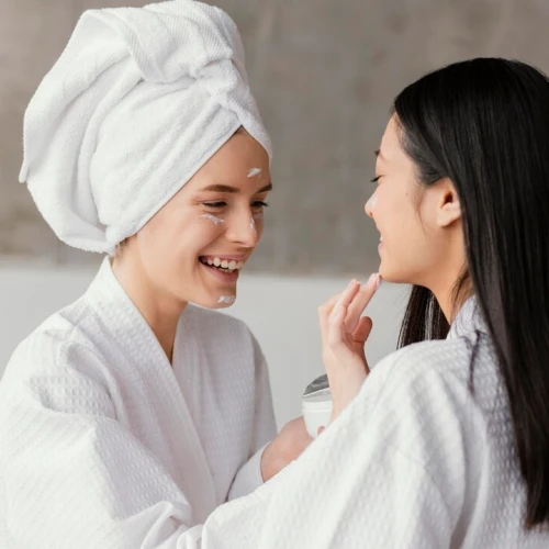 Cantik Tanpa Drama: 5 Rutinitas Beauty yang Masuk Akal Untukmu