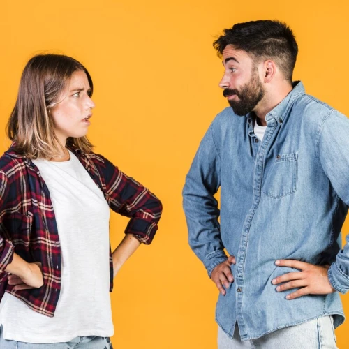 Kamu dan Pasangan Sering Bertengkar Karena Hal Sepele? Ini Penjelasan Psikologinya