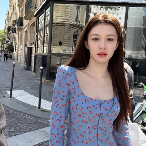 Deretan Style Cantik dan Casual ala Go Youn Jung