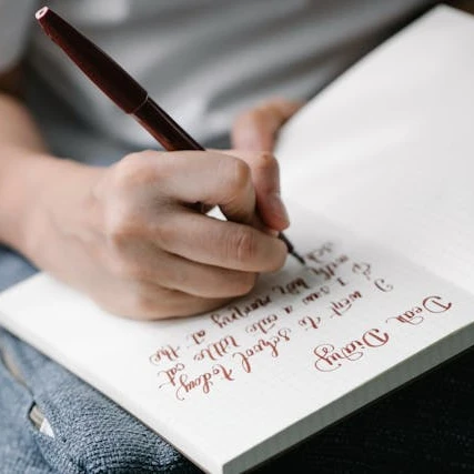 Deretan Kata-kata Sad Singkat Aesthetic