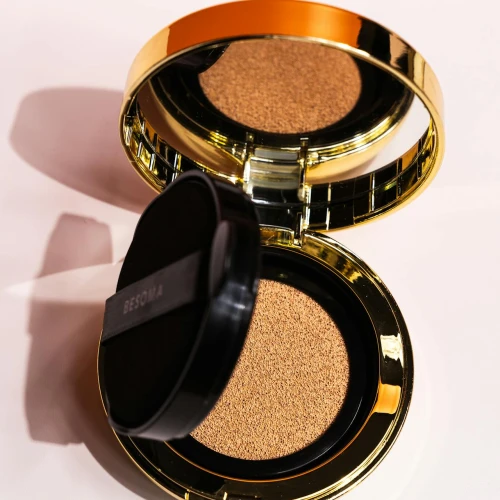 5 Rekomendasi High End Cushion Terbaik