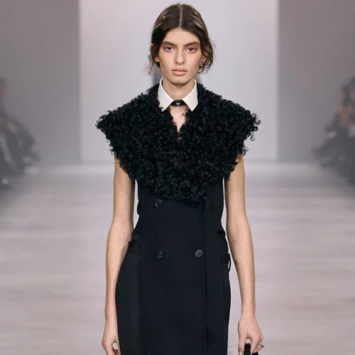 Fendi Fall/Winter 2026 Menandai Babak Baru Bersama Maria Grazia Chiuri