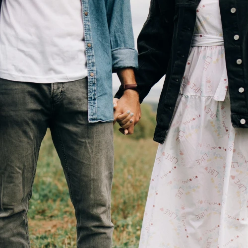 Tanda Kamu Hanya Jadi Emotional Support Tanpa Status