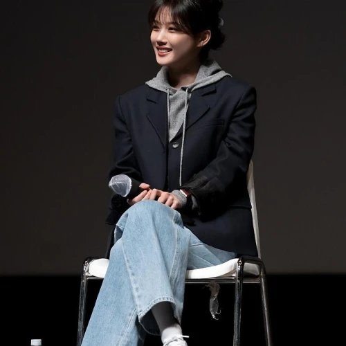 Padu Padan Blazer untuk Casual Look