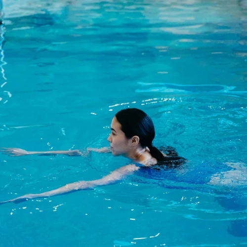 Olahraga yang Cocok untuk Cuaca Panas