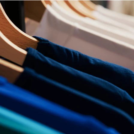 Kelebihan dan Kekurangan Bahan Polyester, Wajib Tahu Sebelum Beli