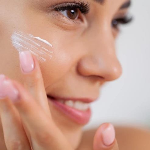 Cara Mencegah dan Mengatasi Sunscreen Pilling
