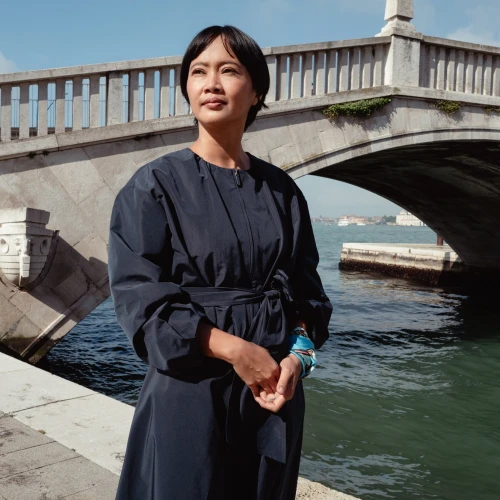 Seniman Perempuan Indonesia Ini Menjadi Pemenang Max Mara Art Prize for Women