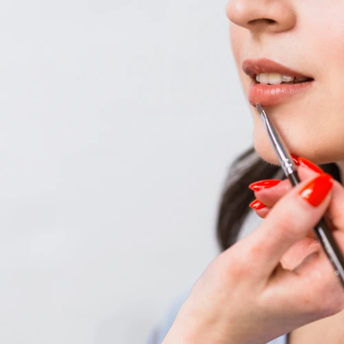 Tips Mendapatkan Blurred Lips yang Cantik