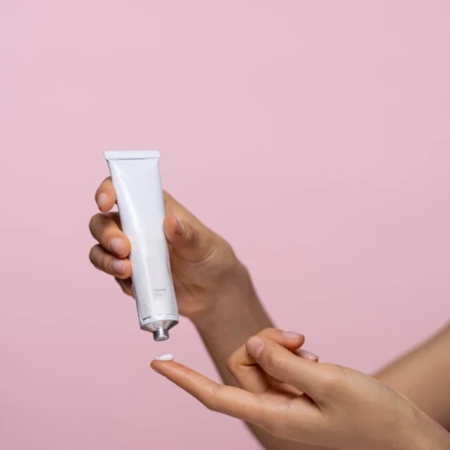 Ingredients Skincare untuk Kulit Berminyak dan Berjerawat