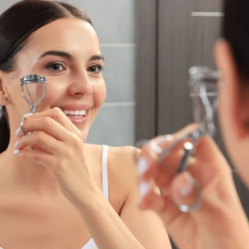 Cara Mengatasi Bulu Mata yang Sering Rontok Akibat Eyelash Extension atau Penjepit Bulu Mata