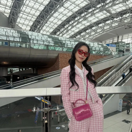 Inspirasi Outfit Lim Ji Yeon Di Drama My Royal Nemesis