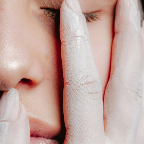 Deretan Ingredients Skincare Terbaik untuk Kulit Kusam