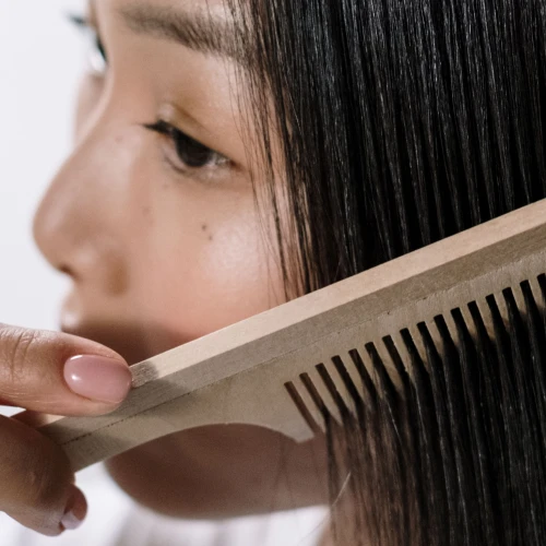 Rambut Kamu Suka Rontok? Ini Makanan yang Bisa Menguatkan Rambut
