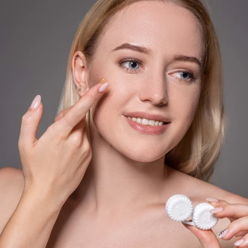 5 Hal yang Perlu Diperhatikan Sebelum Memakai Softlens