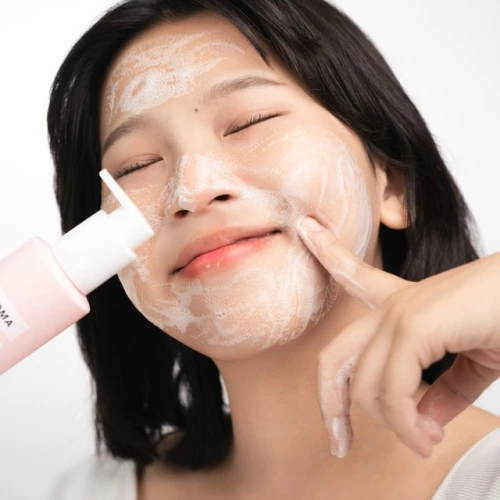 5 Rekomendasi Skincare untuk Memperbaiki Skin Barrier