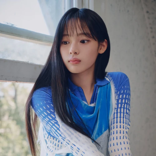 Tips Styling See-Through Bangs Agar Tidak Lepek