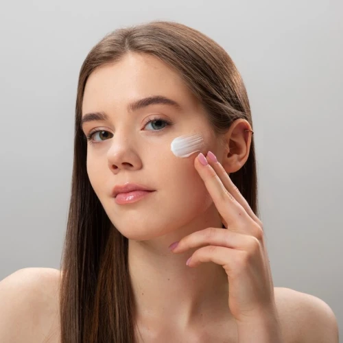 5 Tanda Skincare-mu Sudah Bekerja dengan Baik