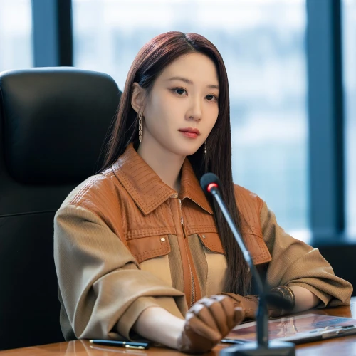 Gaya Fashion Park Eun Bin di Drama ‘Spooky in Love’
