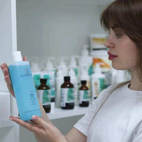 Deretan Ingredients Skincare yang Efektif untuk Meratakan Warna Kulit