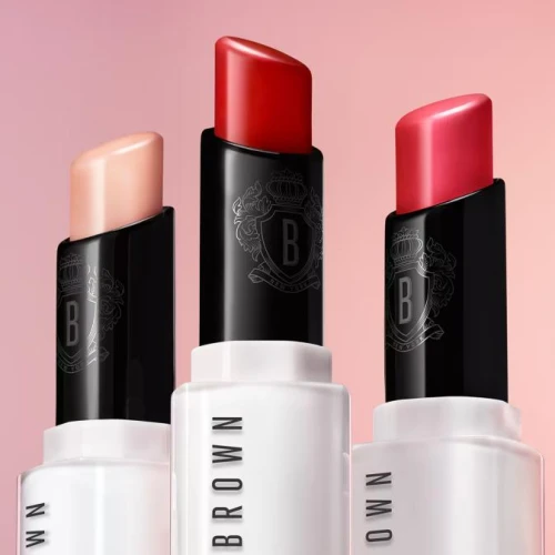 7 Rekomendasi Tinted Lip Balm yang Melembapkan Sekaligus Merona